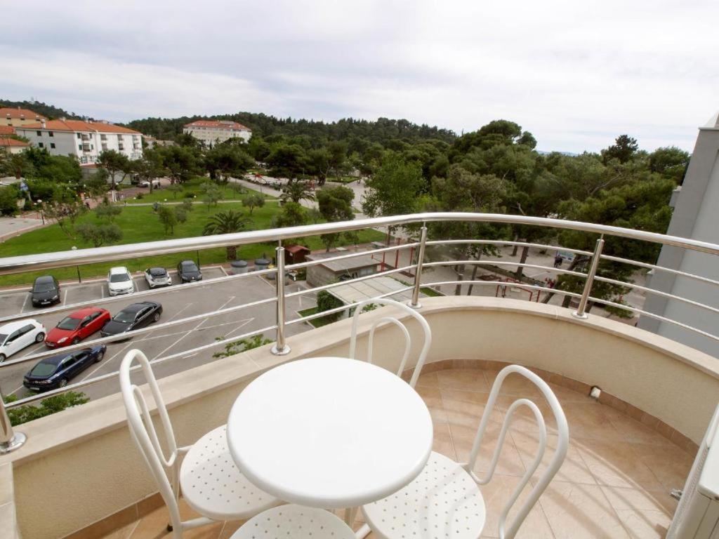 Apartments Villa Bondi Макарска Экстерьер фото